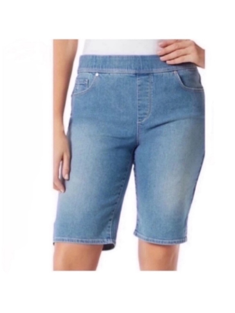 New Gloria Vanderbilt Bermuda Shorts